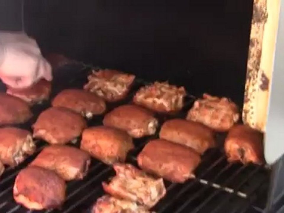 Smokin Yankee BBQ on a Mak Grill