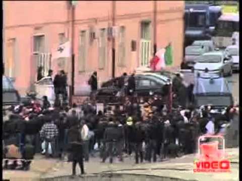 Santa Maria C.V. - Sit in per liberare i profughi dell'Andolfato