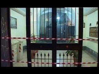 Napoli - Sgomberata palazzina per fuga di sostanze tossiche