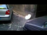Aversa - Via Cesare Golia, vandali distruggono specchio parabolico