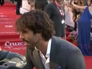 Hugo Silva, ¡con pelos y a lo loco!