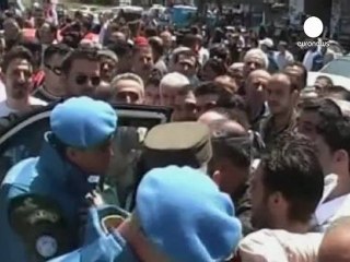 Suriye'de gözlemcilerin misyonu sürerken şiddet artıyor