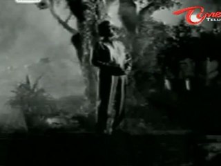 Dr.Chakravarthy Songs - Evaro Jwaalanu - ANR - Savitri