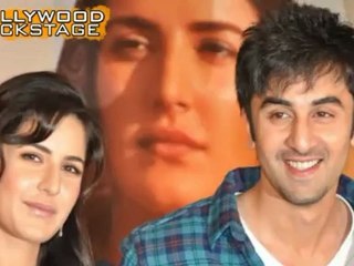 Shahid Kapoor ROMANCES Katrina Kaif!