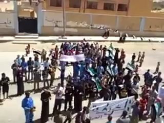 فري برس   ديرالزور صباحية لابطال الخريطة 23 4 2012 DeerALzoor