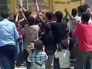 فري برس   البوكمال  مظاهرة صباحية لثوار المدينة تهتف للجيش الحر ويالله مالنا غيرك يا الله 23 4 2012 ج1 ALbokamal