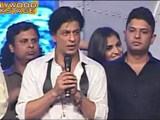 Bollywood News & Gossip - Shahrukh Khan DETAINED at NEW YORK airport