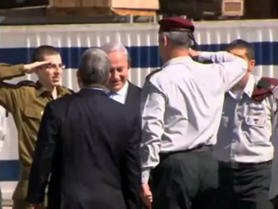 Shalit desvinculado oficialmente del ejército