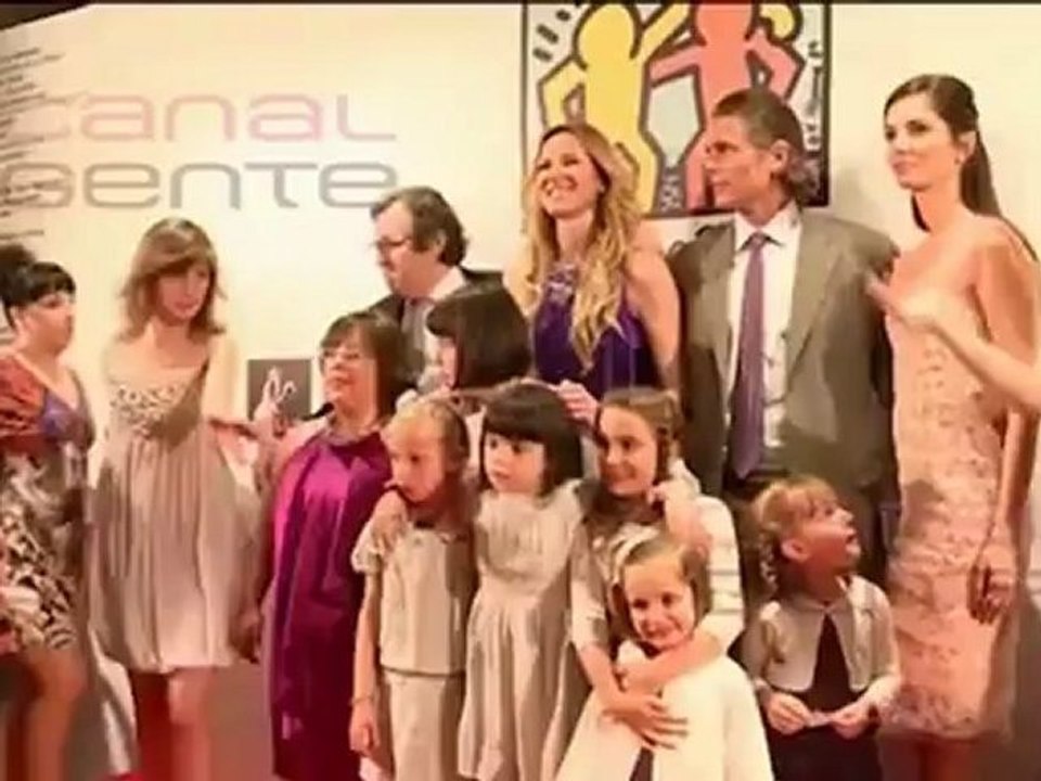 Eugenia Silva y Alejandra Prat, con los discapacitados
