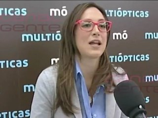 Tamara se ve estupenda con sus gafas