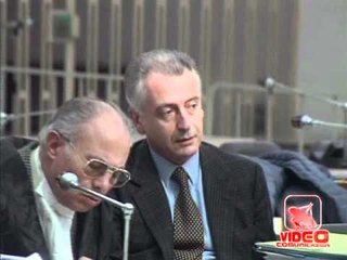 Napoli - De Lorenzo e Pggiolino condannati a pagare per danno d'immagine (13.04.12)