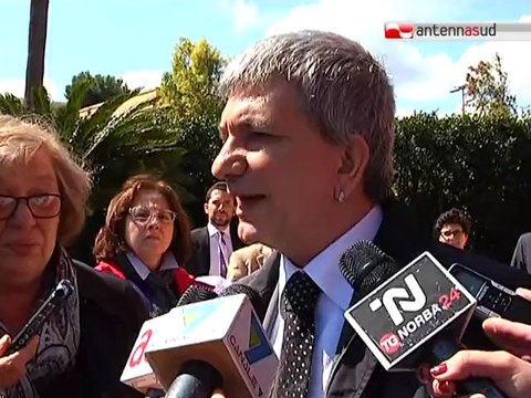 TG 18.04.12 Emergenza ambientale Taranto: Lo Stato deve dare una risposta globale