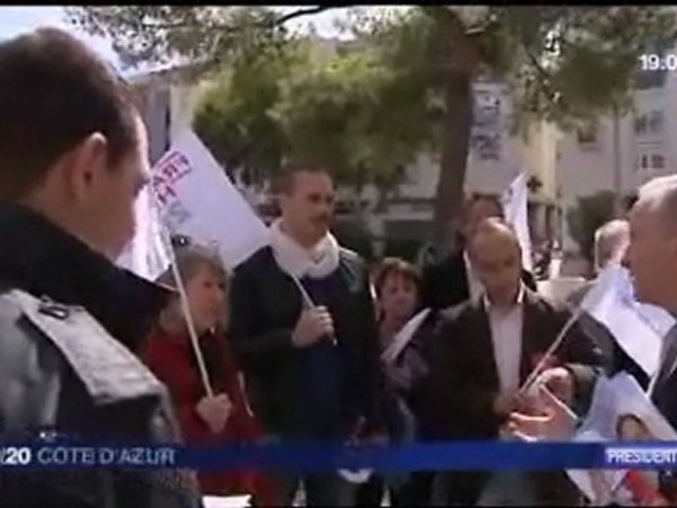 France3 porte à porte F HOLLANDE avec Paul Cuturello