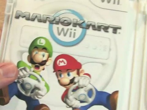 CGR Packaging Review - MARIO KART Wii Packaging and Artwork