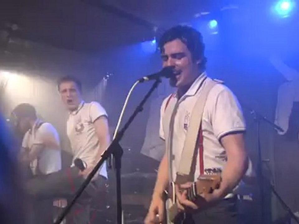 Kraftklub - ontape - 07 - Karl-Marx-Stadt