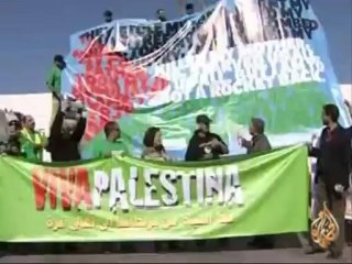 قافلة خط الحياة المتجهة إلى غزة في ميناء طنجة