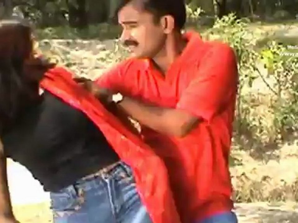 Lal Dupatta Wali Pyar Kare Sikha Da