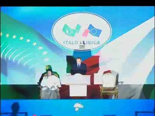 Berlusconi - Tutti devono rallegrarsi dell'amicizia con la Libia