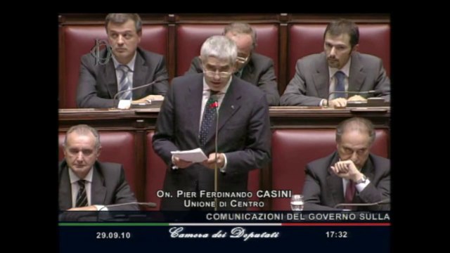 Fiducia a Berlusconi - L'intervento integrale di Casini (Udc)