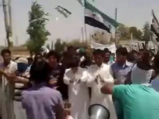 فري برس دير الزور مظاهرة أحرار الطيانة 1 5 2012 Deirezzor