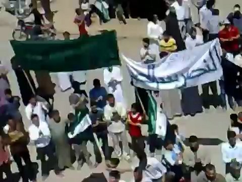 فري برس حماة المحتلة كرناز مظاهرة صباحية رائعة 1 5 2012 Hama
