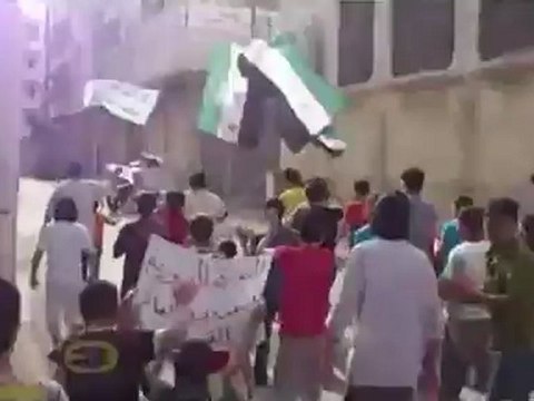فري برس حماة المحتلة المناخ مظاهرة الاحرار بيت الأسد مندوسهم 1 5 2012 Hama
