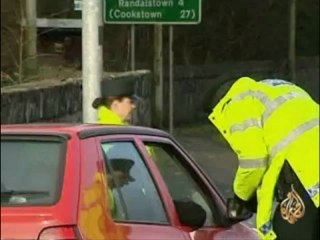 الجيش الجمهوري الايرلندي يستهدف قاعدة عسكرية بريطانية