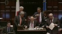 Roma - SI della Camera alla fiducia sul Federalismo