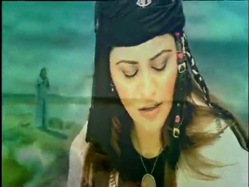 Zara & Ekrem Düzgünoglu Bir Firtina Tuttu Bizi