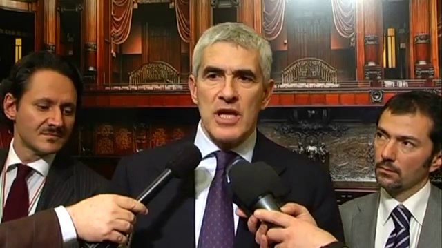 Casini - Governo Monti serve per salvare Italia, in giro troppi smemorati