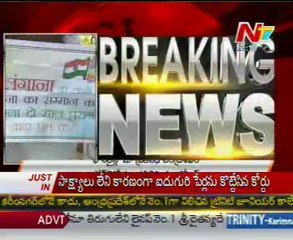 T Congress MPs Dharna Near Parliament Gandhi Statue