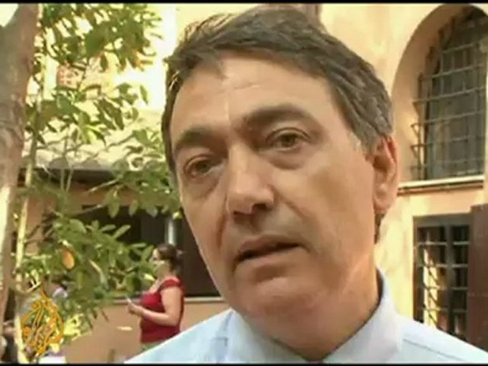 Italy cracks down on illegal immigration - 6 Ju...