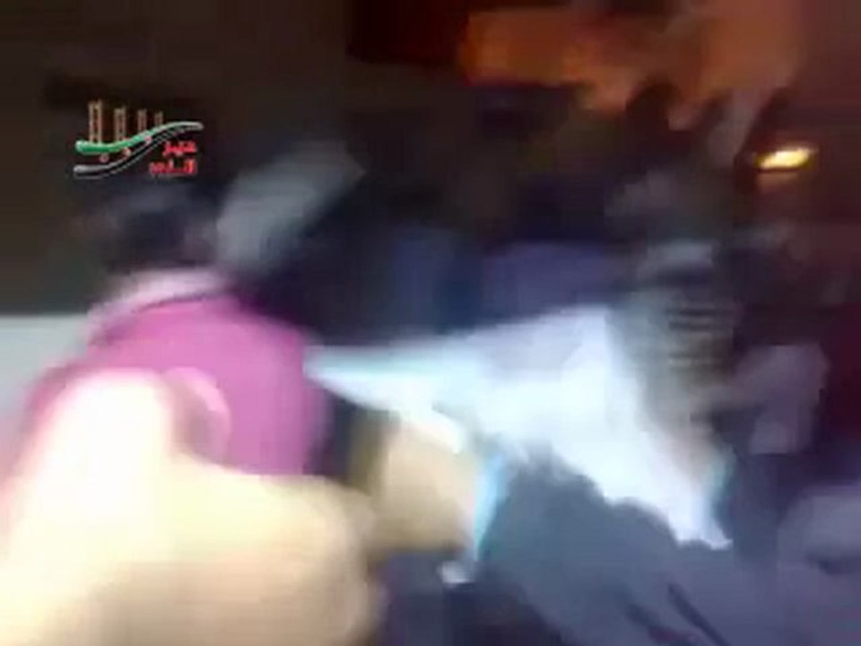 فري برس دير الزور مسائية حي العمال عبد الرزاق طلاس لحيتك ترهبهم  25 4 2012 DeerALzoor