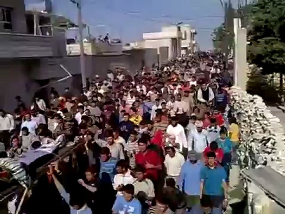 فري برس إدلب  كفرروما تشيع الشهيد أحمد عبد الواحد الايوب 25  4  2012 Idlib