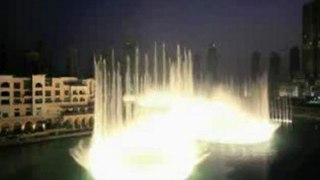 Dubai Fountain, la extraordinaria fuente en Dubai.