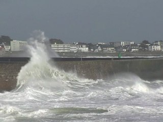 Quiberon  |  Une Terrifiante Tempête  |  TV Quiberon 24/7
