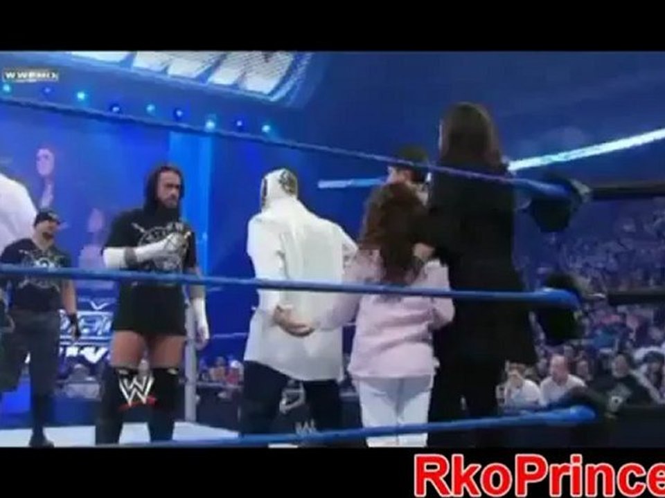 Cm Punk Wants To Fight Rey Mysterio In Front Of His Family 31210