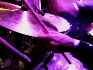 YSÉ & FRANCE DE GRIESSEN - "Hurt" (Cover NIN)