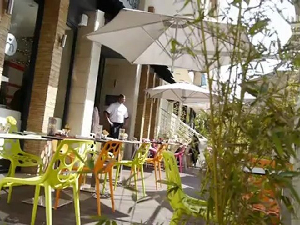 Mood Café by Made in Casablanca