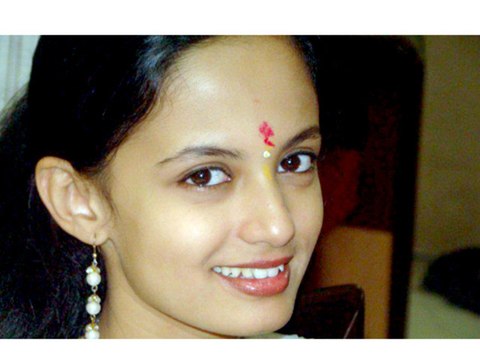 Shala Girl Ketaki Mategaonkar In Mahesh Manjrekar's Movie - Marathi News