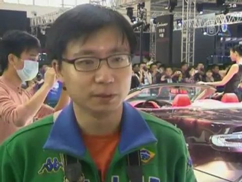 В Пекине открылся международный автосалон