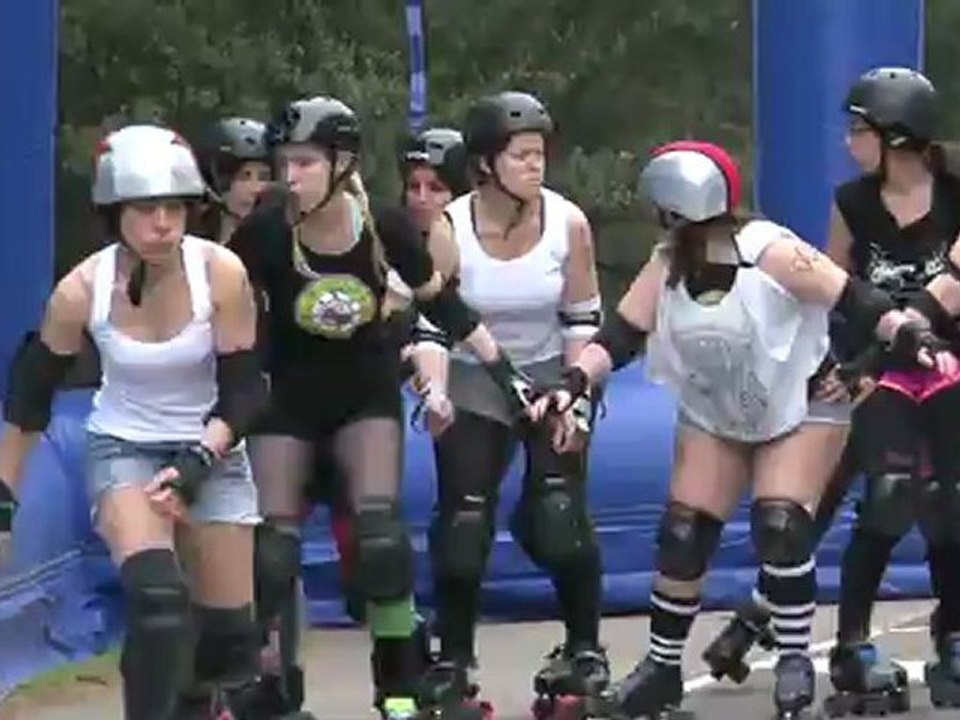 Démonstration de roller derby au parc de Parilly