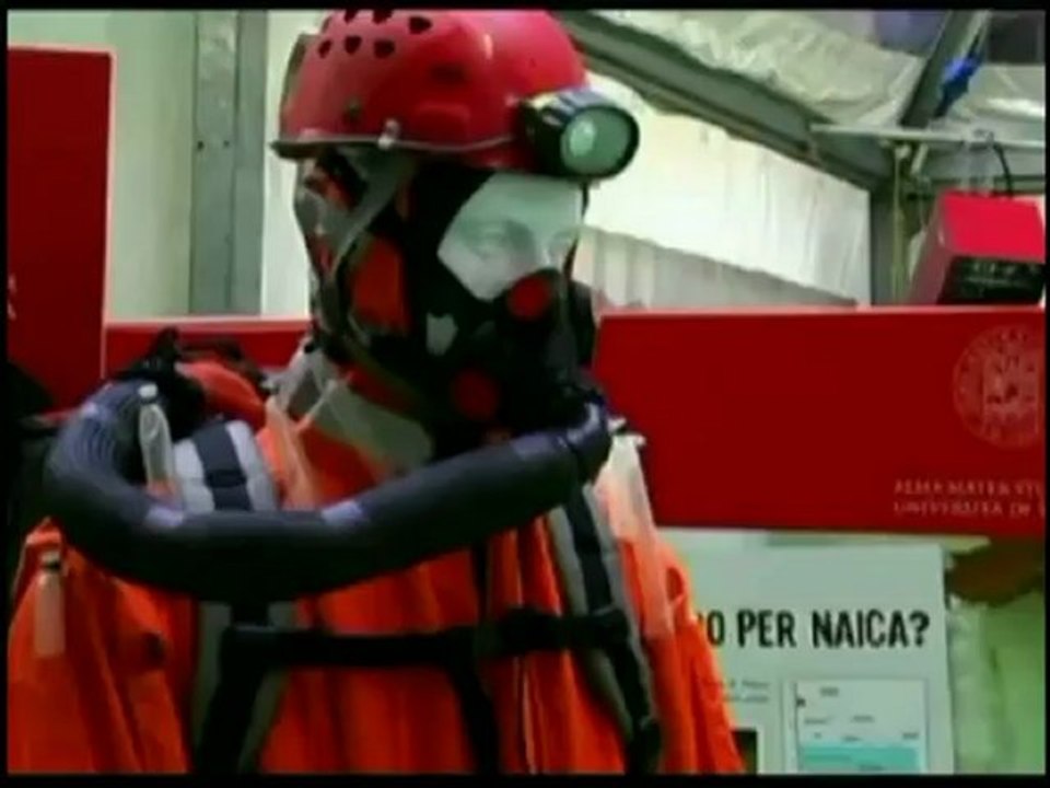 VIAGGIO TRA I CRISTALLI