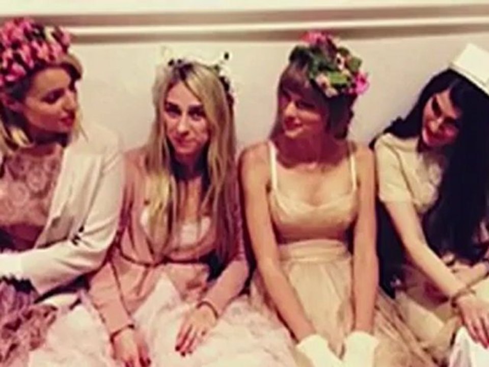 Taylor Swift Dresses in Vintage Frocks
