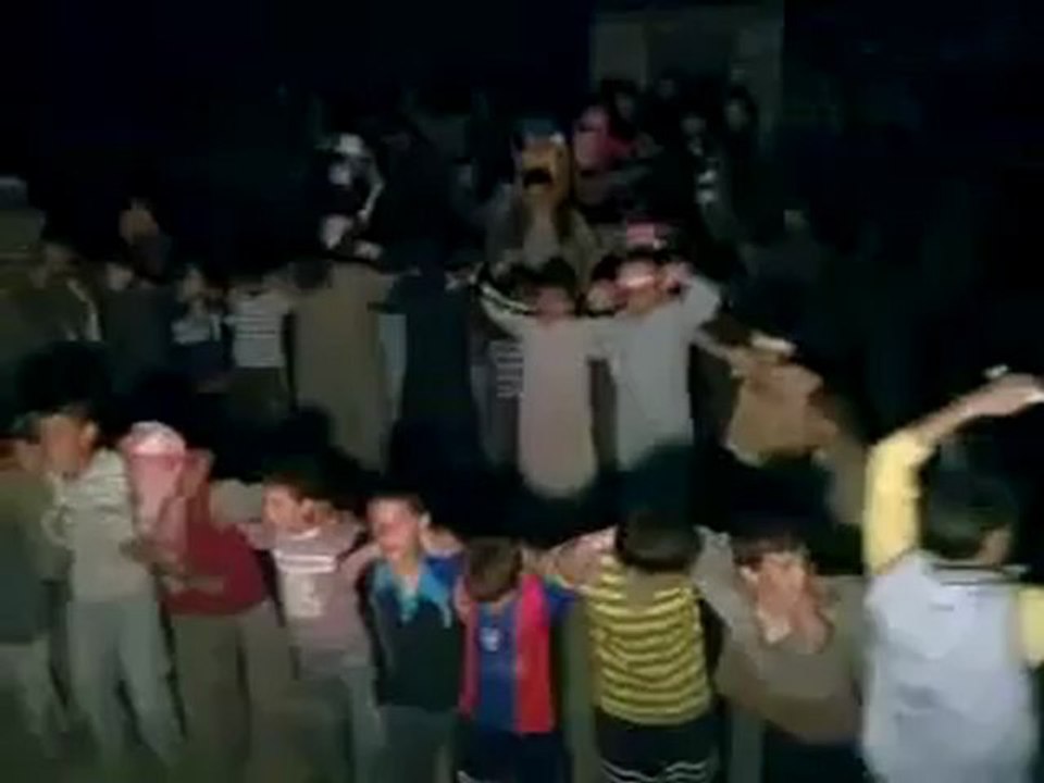 فري برس  دير الزور مسائية قرية سفيرة تحتاني بريف دير الزور26 4 2012 DeerALzoor