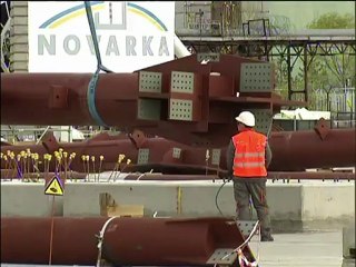 Começa em Chernobyl montagem de novo sarcófago