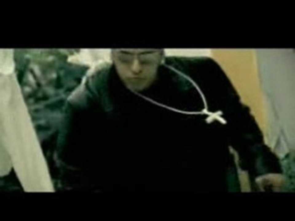 Zorrina (Videoclip Gasolina)