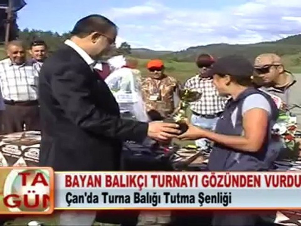 BAYAN BALIKÇI TURNAYI GÖZÜNDEN VURDU! 25.4.2012