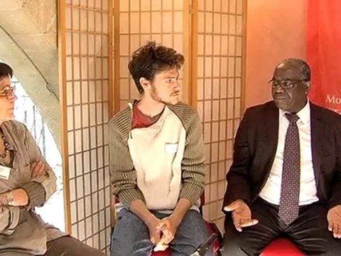 L POUR COMBATTRE LE NÉOLIBÉRALISME LA DETTE, LE FRANC CFA ET L'EURO N ACBOHOU