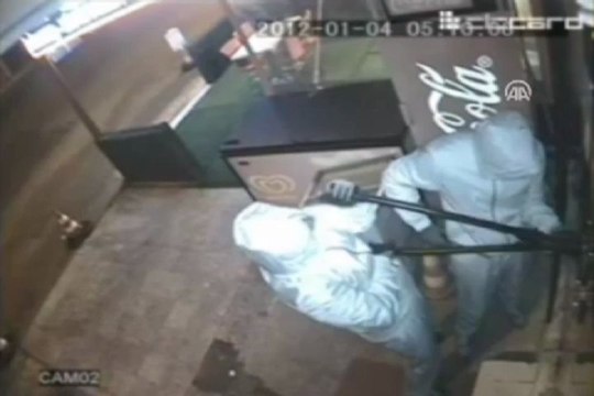 Hırsızı DNA testi yakalattı